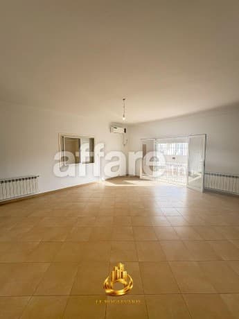 A Louer Etage De Villa S+3 Vide à Centre-ville De Nabeul