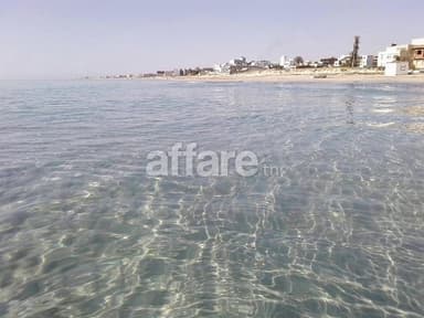 منزل مؤثث يبعد 1 دقيقة مشي عن البحر في المناقع في سلقطة