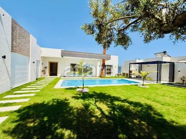 V637 Villa VELOURS