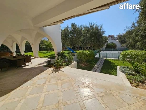  VILLA RAYON DE SOLEIL Réf V2699