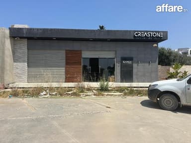 Showroom fond de commerce à vendre.