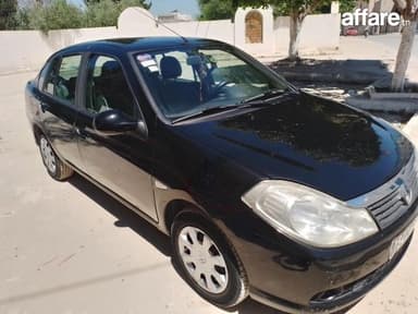 A Vendre Renaut symbole Modele 2011 5 chevaux Mechya 220 mil