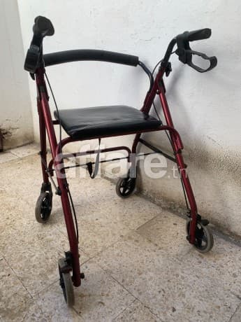Déambulateur 4 roues