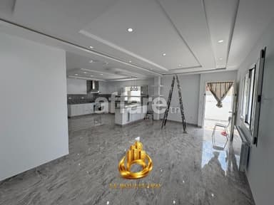 A Louer Etage De Villa S+2 à Bir Challouf Nabeul