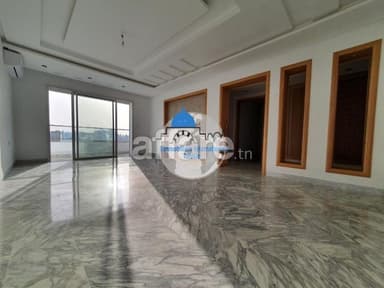 À Vendre Appartement S+2 à Khzema