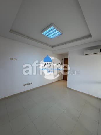 Bureau A+2 à Louer Rue Yasser Arafat Sahloul