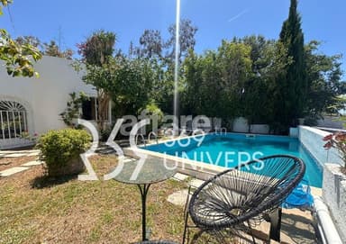 Villa avec piscine à Sidi Bousaid REf rh178