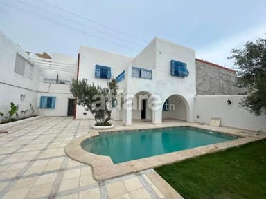 V391 Villa Karé