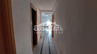 Appartement pour usage bureautique aux Jardins de Carthage