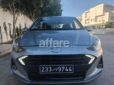 HYANDAI GRAND I 10 PREMIÈRE MAIN TRÈS PROPRE