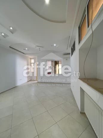 À LOUER Annuelle Appartement S+2 - à Cité Ezzahra Bouhsina