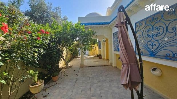 Villa LEVANT (Réf: V2779)