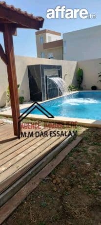 villa avec piscine à vendre