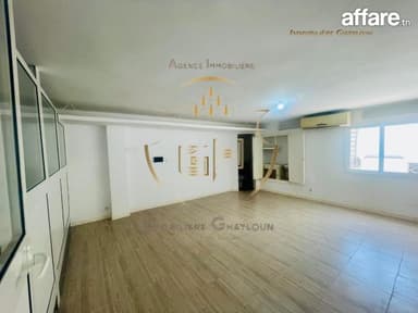 À Louer Bureau 1ére étage 