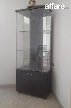 Chambre à coucher et argentiere en verre