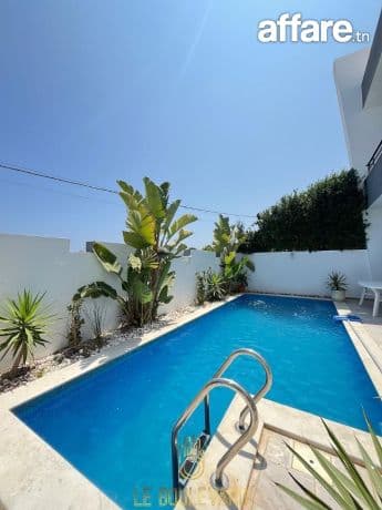 Villa Duplex S+4 Haut Standing Avec Piscine à Hammamet Nord