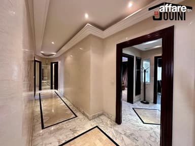 Villa De Prestige 550 M² Au Bardo