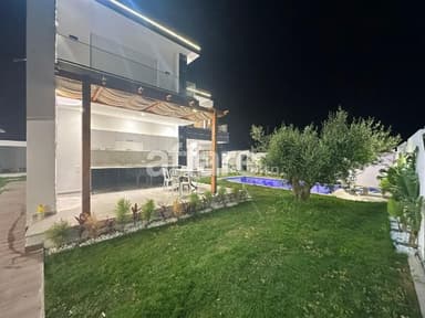 Une belle villa nouvellement construite