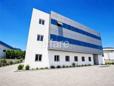 À louer immeuble industriel indépendant 4350 m² sur terrain