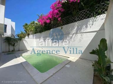 A louer une villa s+3 avec piscine à Gammarth