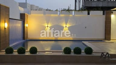 Villa avec Piscine à Jinene Beni Khiar