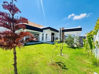 V654 Villa CELINE