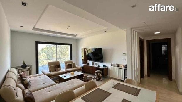 Très luxueux appartement S2 meublé à Soukra parc