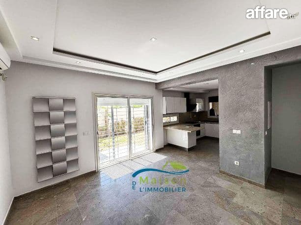 A louer appart S1 avec jardin à Chotrana 1