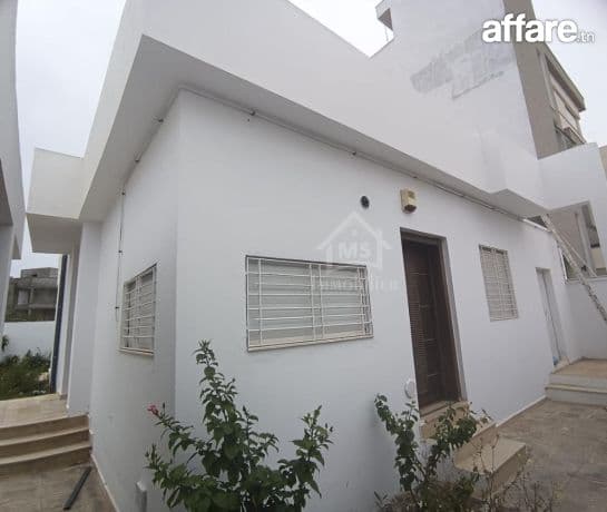 Une villa S+3 toute neuve à vendre à AFH Mrezga 51355351