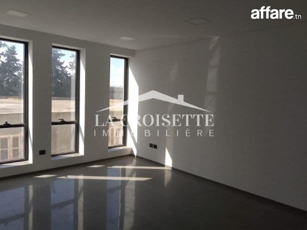 Bureau H2 à La Soukra ZBL0528