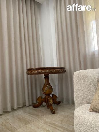 Table ronde en bois massif 