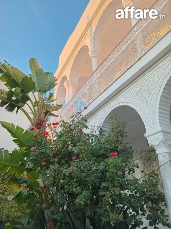  À LOUER ÉTAGE DE VILLA D’UNE MAGNIFIQUE DEMEURE (UN TRÈS 