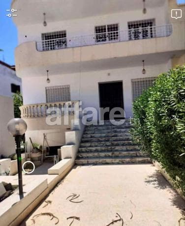 A vendre villa de 900 m2 à cité Zahra Sousse
