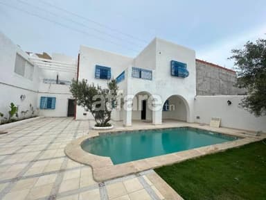 V391 Villa Karé