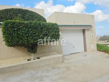 Une Belle Villa Plain-Pied Construite Sur Terrain 450m²