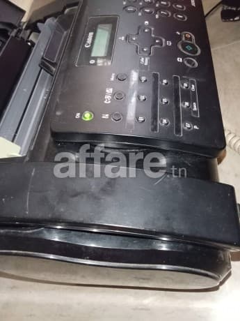 Un télécopieur (fax)presque neuf 