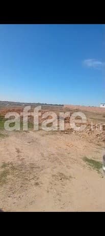 À vendre Terrain de 1 411 m² à Cité El Ons Sfax