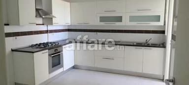 JARDINS D EL MENZAH 2 APPARTEMENT S+3 A VENDRE