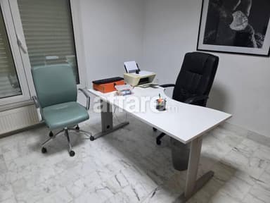 Bureaux / salle de réunion 