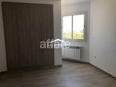 Appartement S+2 aux Jardins de Carthage MAL0990