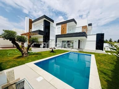 V634 Villa SERENITY