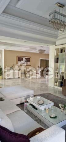 A VENDRE VILLA DE LUXE À KHEZMA