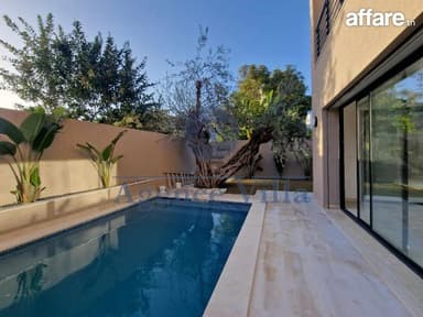 une villa s4 à gammarth