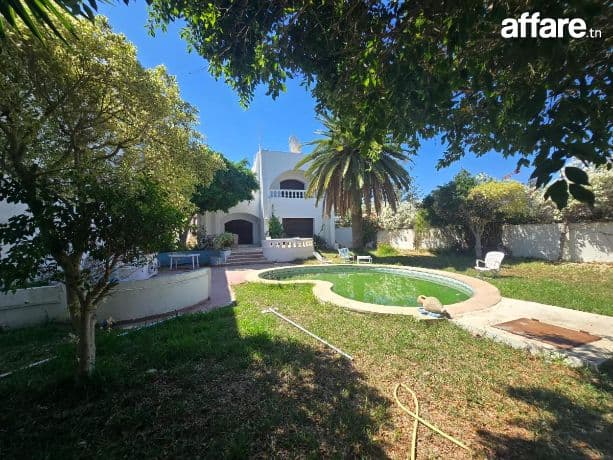  : Magnifique Villa de Maître avec Piscine à El Kantaoui