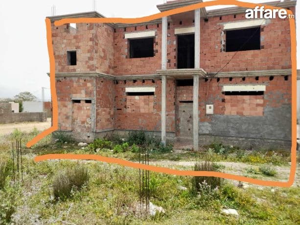 Maison inachevé a vendre 162 m2 2 étages titré 