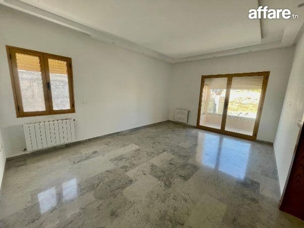  𝐞́𝐭𝐚𝐠𝐞 𝐝𝐞 𝐕𝐢𝐥𝐥𝐚 𝗦+𝟯 jardin d'el menzah 2