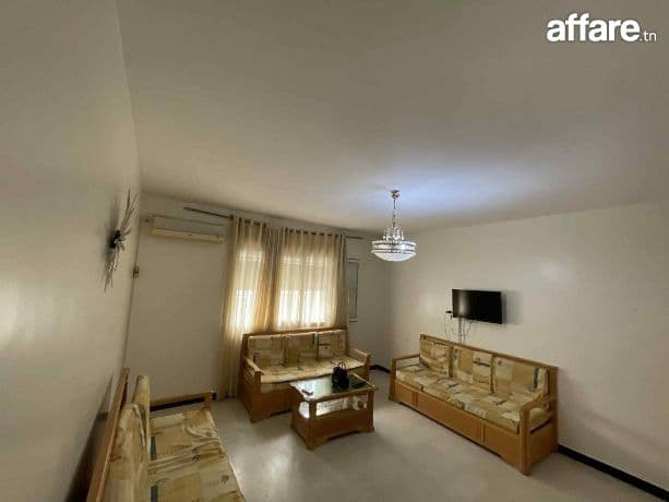 CITÉ OLYMPIQUE: APPARTEMENT S+2 A VENDRE 