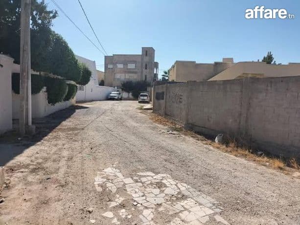 A vende terrain constructible fait le coin