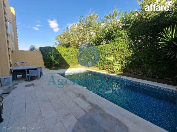 un duplex indépendant avec piscine à la soukra 