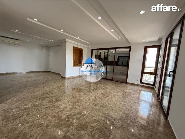 à louer un appartement S+2 situé en zone touristique Sousse